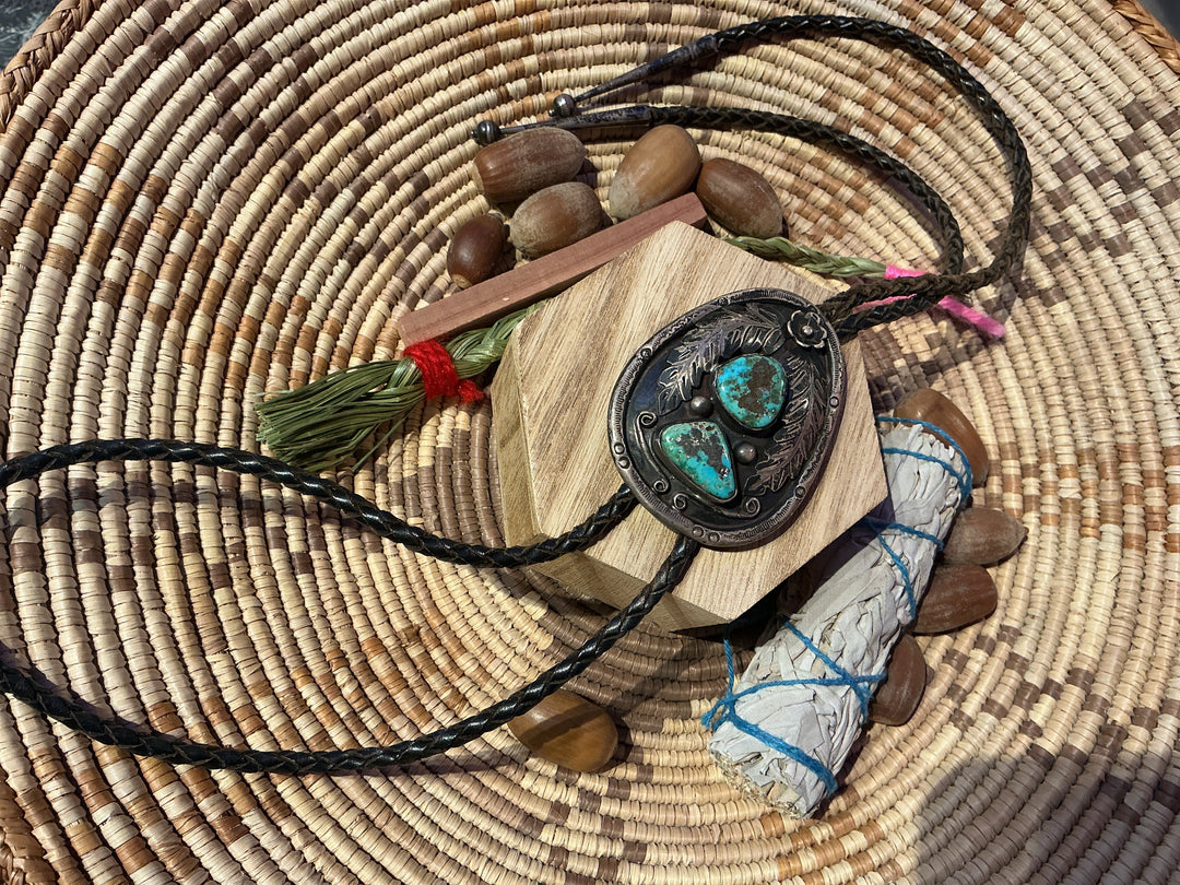 Vintage Native Bolo Tie