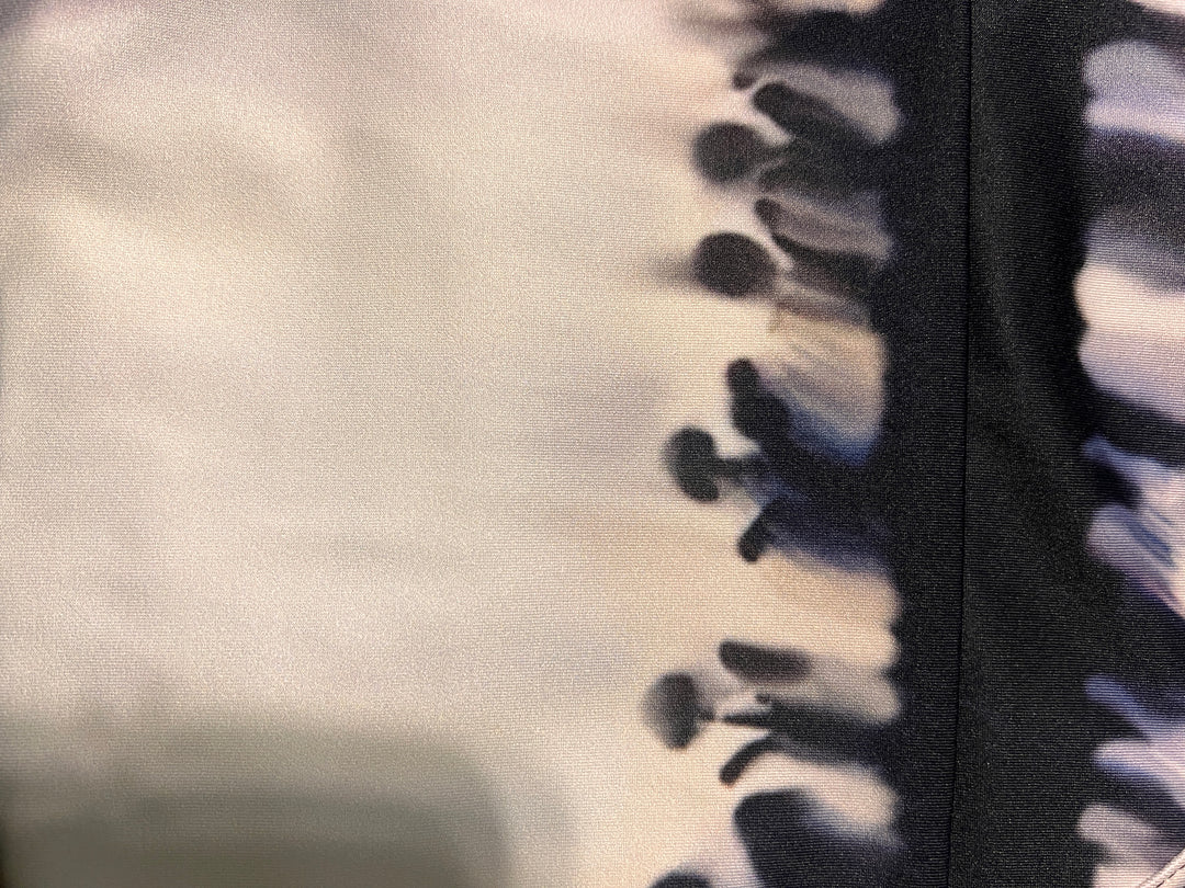 Patricia Michaels All-Over Print Recycled Leggings With Pockets