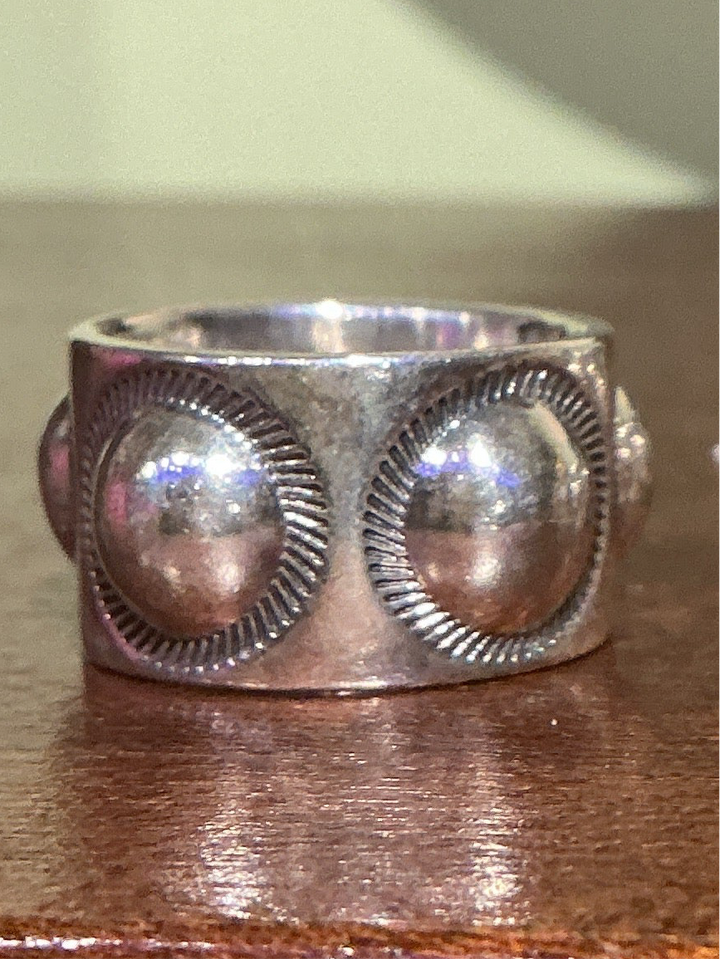 Sweet Pea Ring