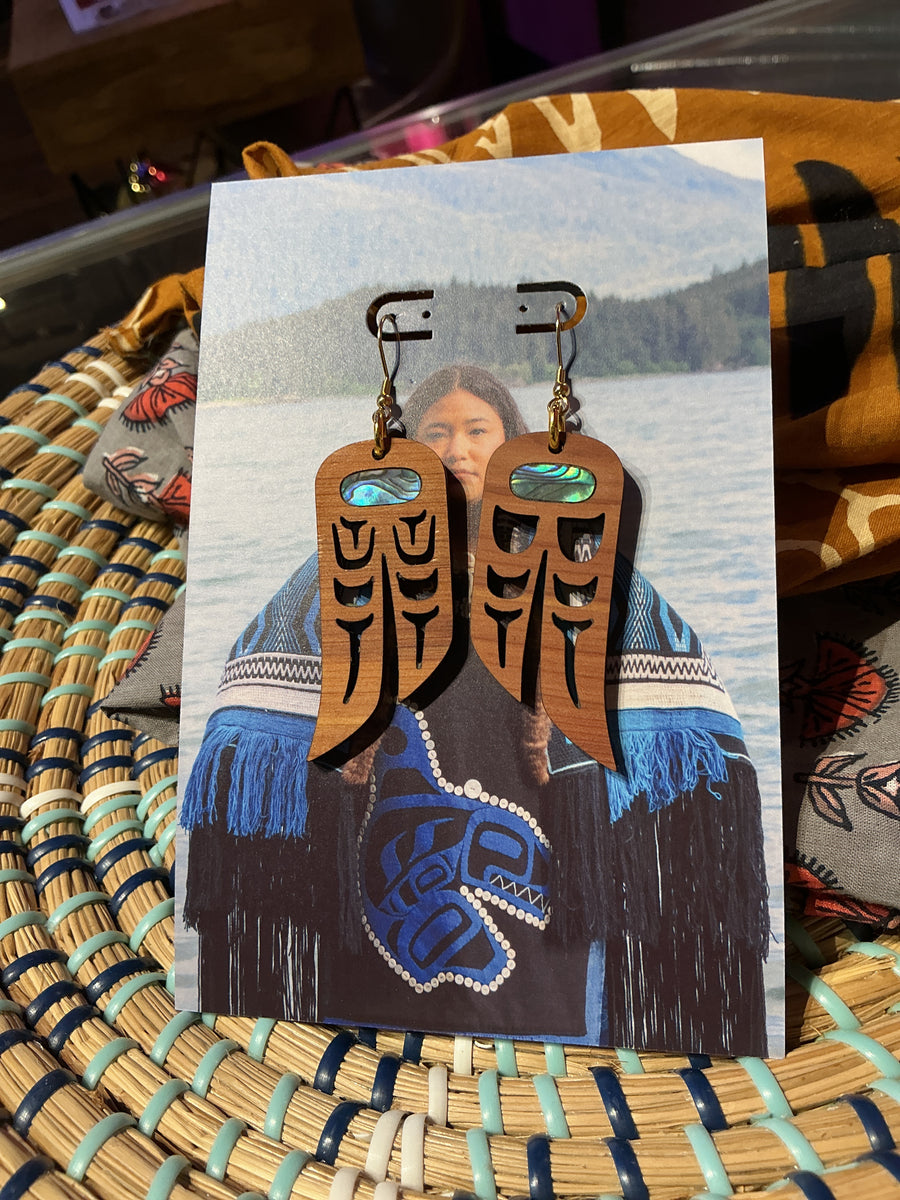 Copper Canoe Woman – Native Star
