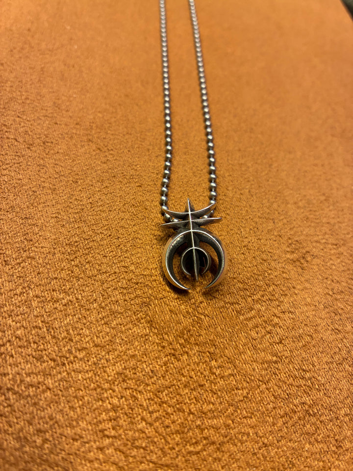 Naja Necklace