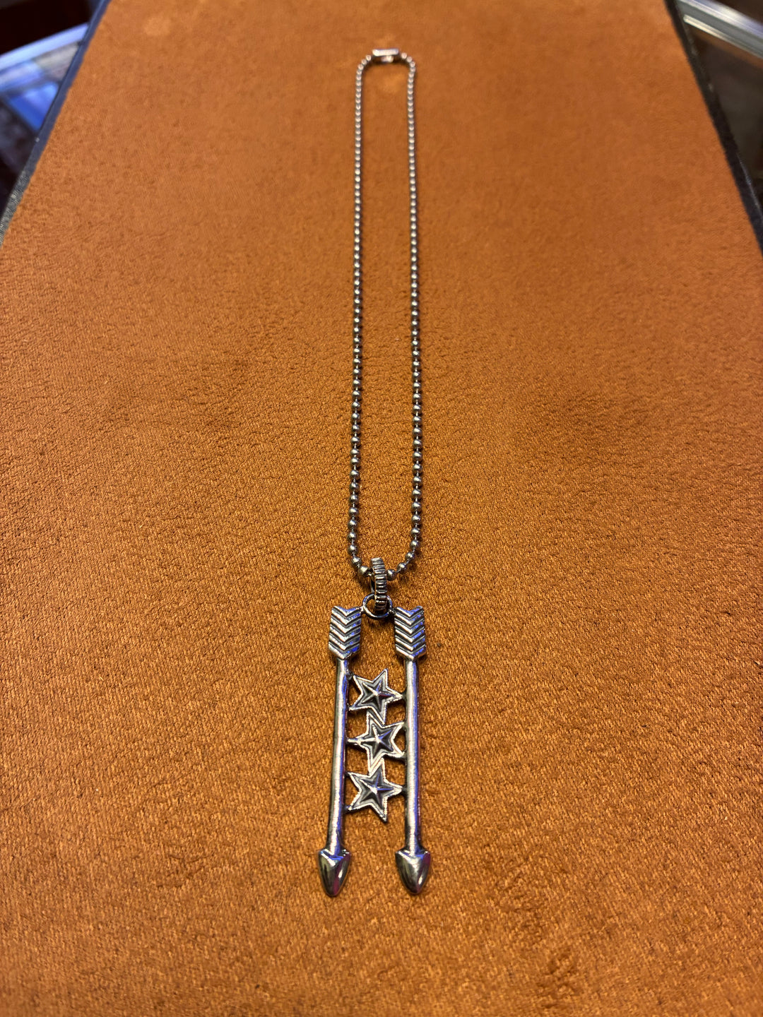 Twin Arrow Necklace