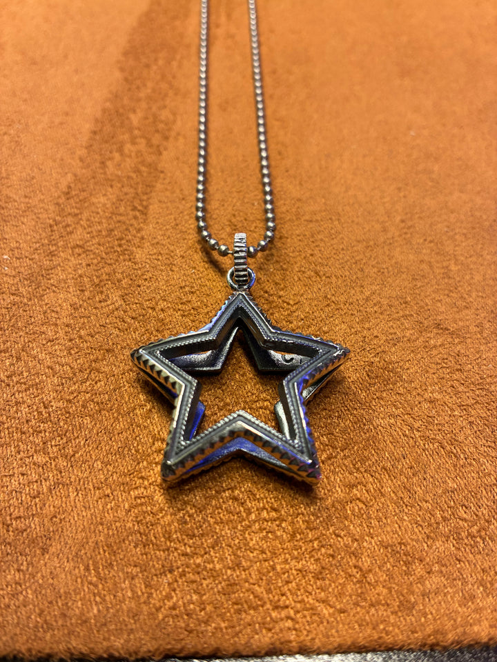 Bubble Star Necklace