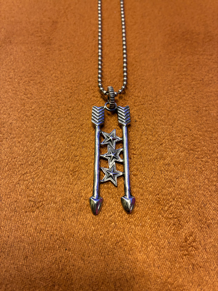 Twin Arrow Necklace