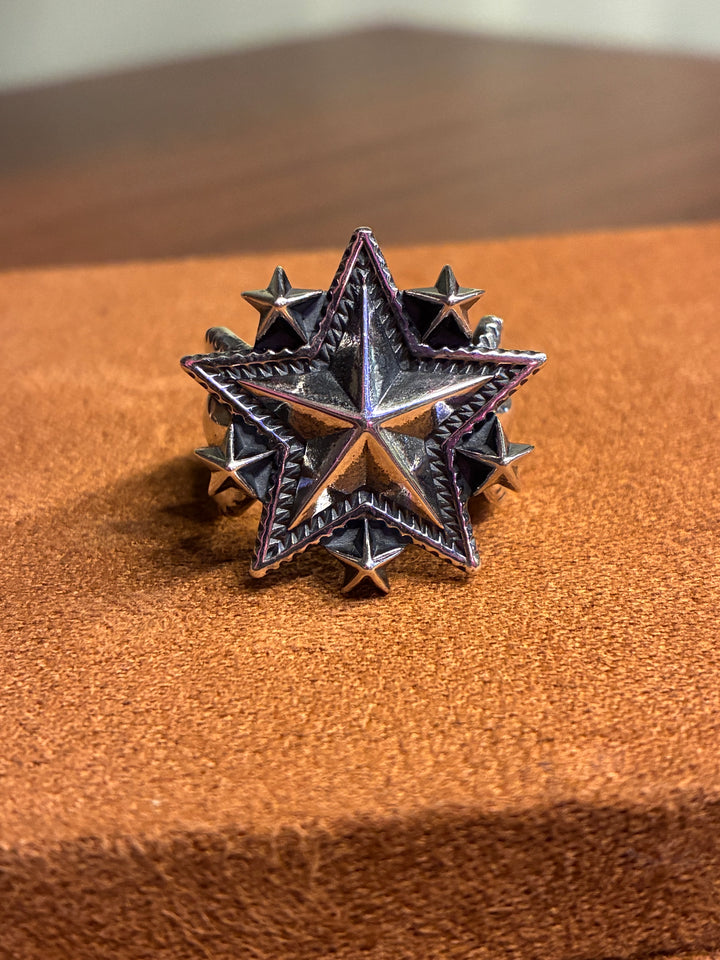 United Star Ring