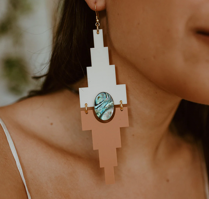 Copper Canoe Woman Earrings - Mesa