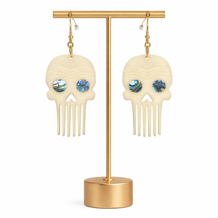 Skull Comb Earrings (qum̓ic sačkʔaḥs)